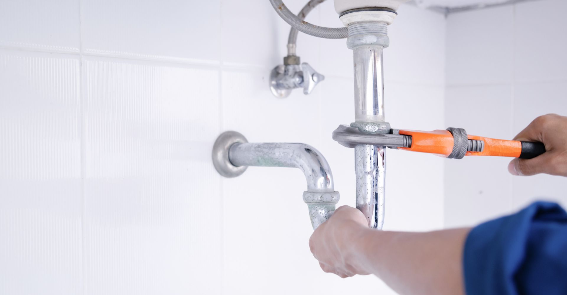 fixing pipes